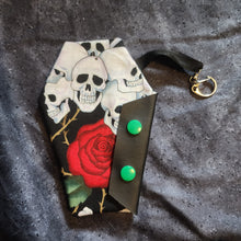 Load image into Gallery viewer, Skulls &amp; Roses II Coffin Wallet
